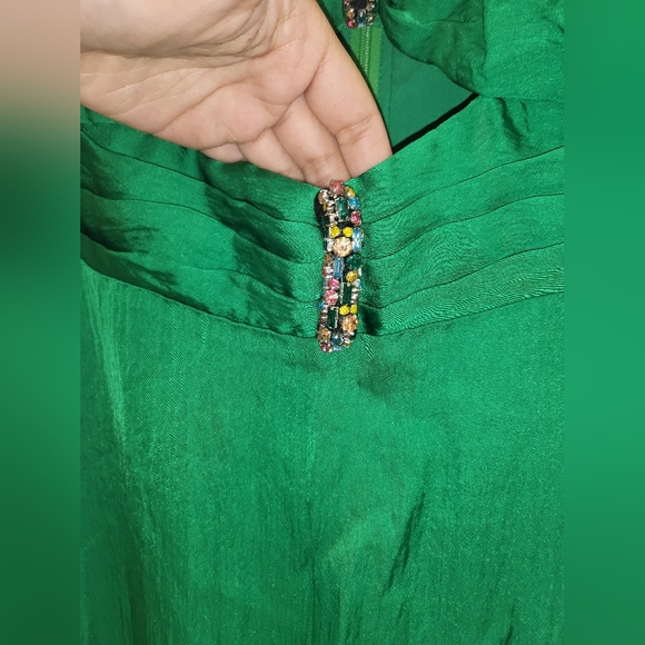 15. NWT SANDRO FALBALA CRYSTAL EMBELLISHED CUT OUT DRESS SIZE 36 / SMALL - Picture 10 of 13